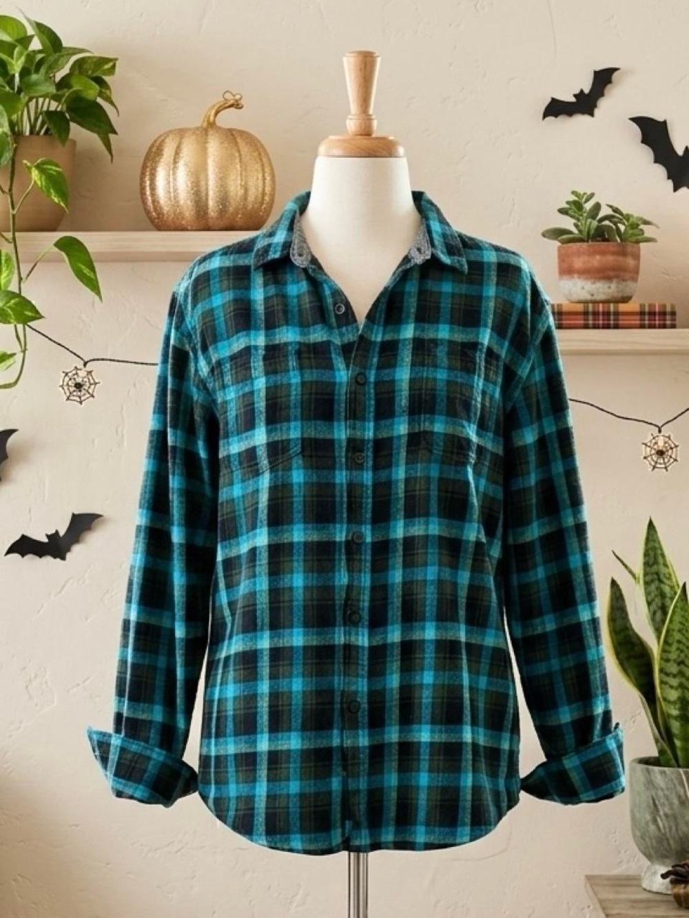 Quicksilver Boys Unisex Blue Black Plaid Cozy Button Down Shirt